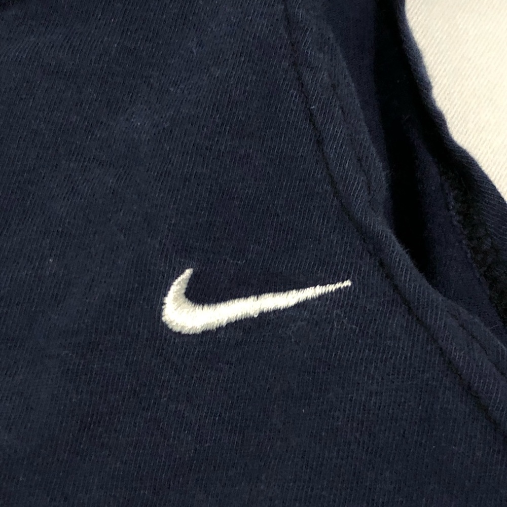 nike rework crop top - Picture 2 of 3